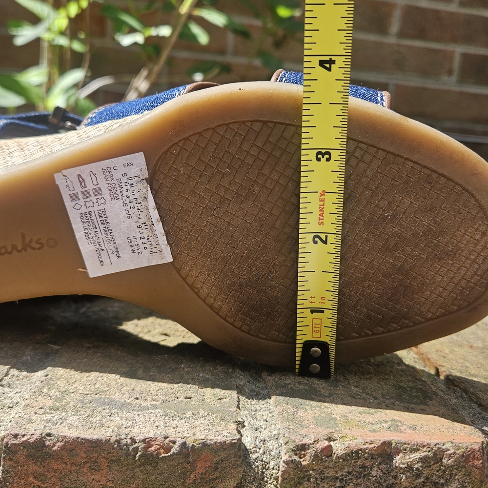 Clarks Women's Emmalae Iris Denim Slingback Wedge Heeled Sandals Size 8 - Picture 8 of 9